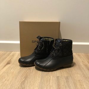 Sperry Saltwater Quilt Nylon